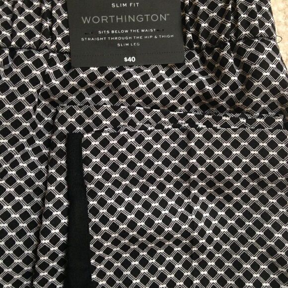 Worthington Black and White Print Slimming pants - Picture 3 of 5